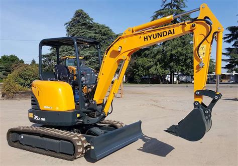 mini excavator hyundai|35z 9a mini excavator.